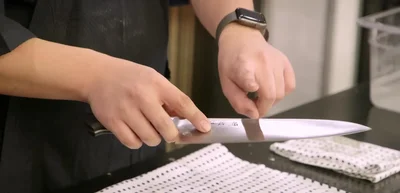 Determine knife bevel ratio and hand dominance: Identify the angle of your knife's bevel and which side is your dominant sharpening side.
