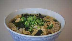 Easy Nyumen Recipe: Japanese Somen Noodles in Hot Broth