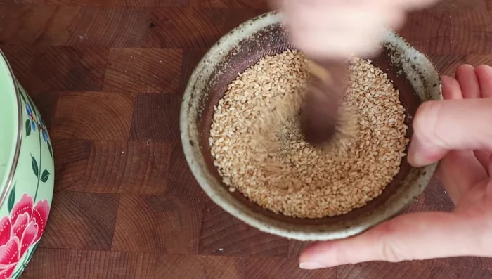 Prepare the Miso sauce by mixing miso paste, mirin, and date sugar (170.22).