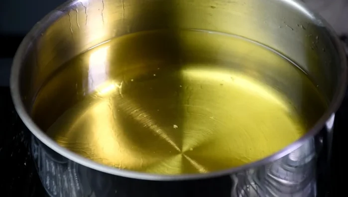 Fry the tofu: Heat cooking oil in a pan over medium-high heat. Carefully add the tofu pieces to the hot oil. Fry for about 20 seconds per side, gently moving them to prevent sticking. (169.25)