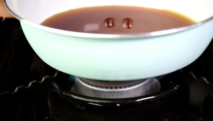 Make the dashi sauce: In a pan, combine dashi broth ingredients (kombu, bonito flakes, soy sauce, mirin, optional sugar and ginger). Simmer over low heat until the sauce thickens. (86.479)