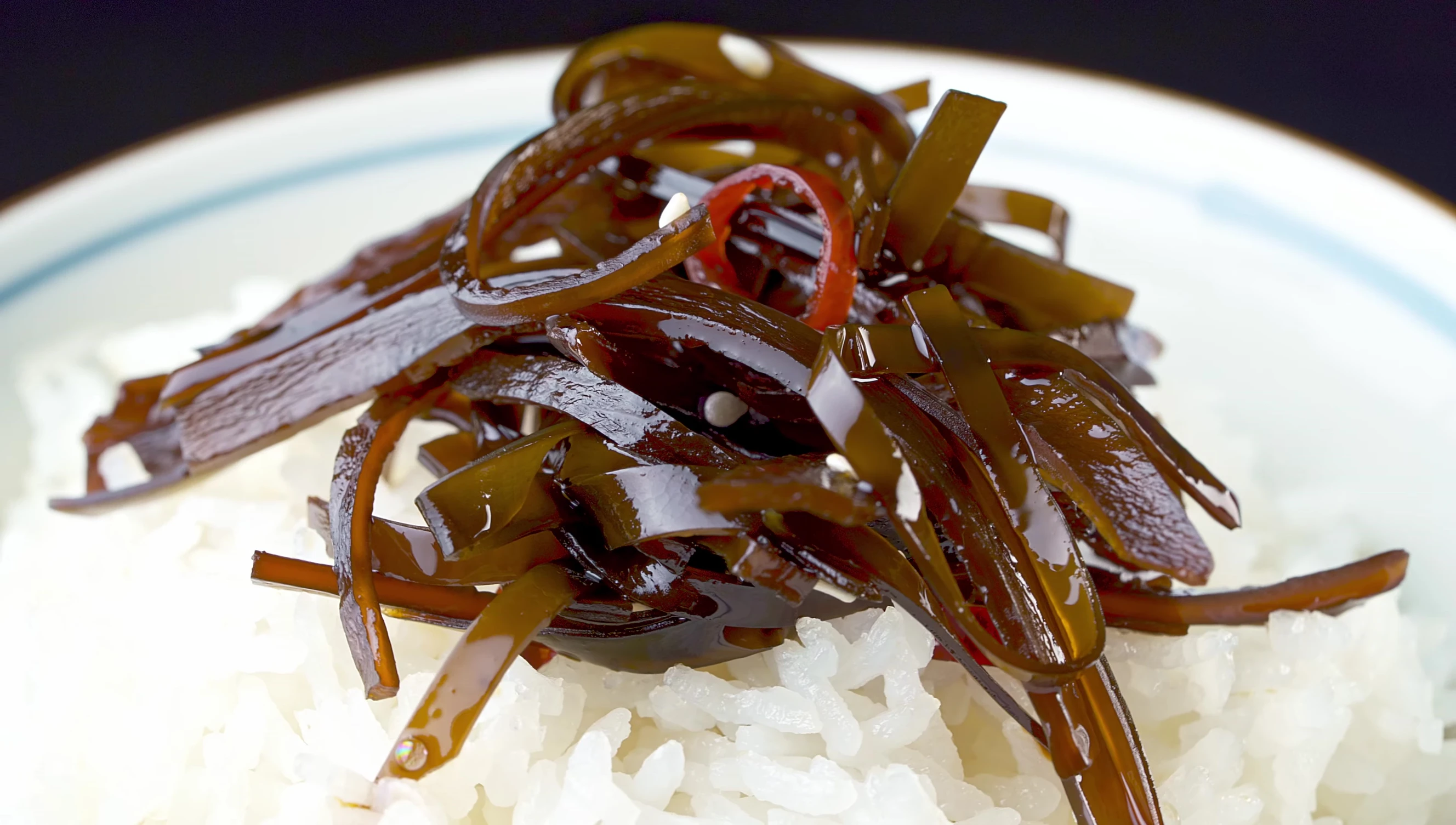 Kombu Tsukudani: Deliciously Reusing Leftover Kombu from Dashi