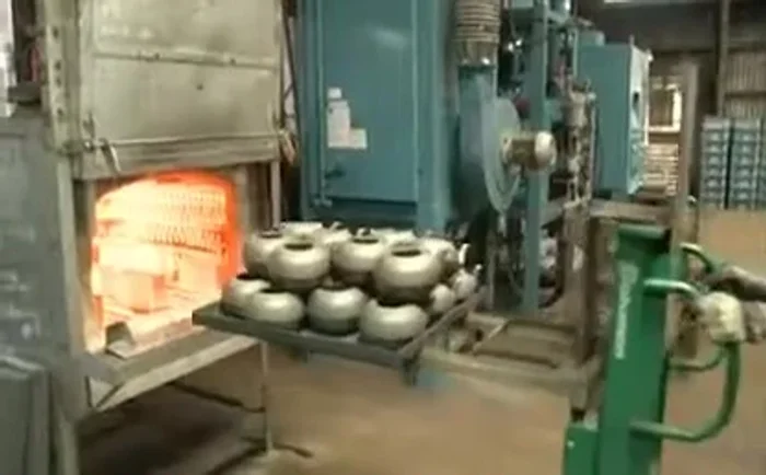 Electric kiln for anti-rust treatment