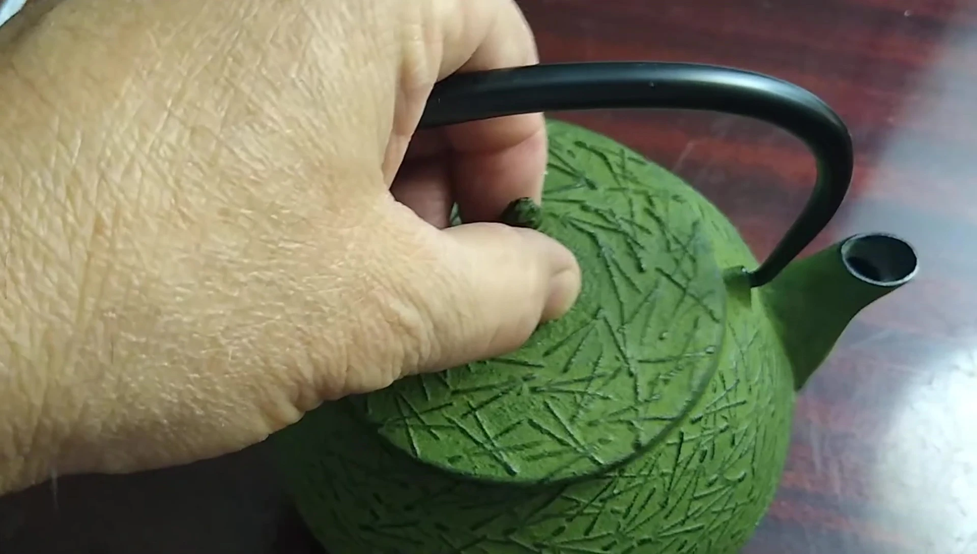 Green Iwachu cast iron teapot