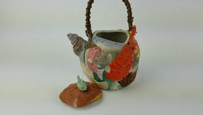 Rare Banko teapot, marine life design