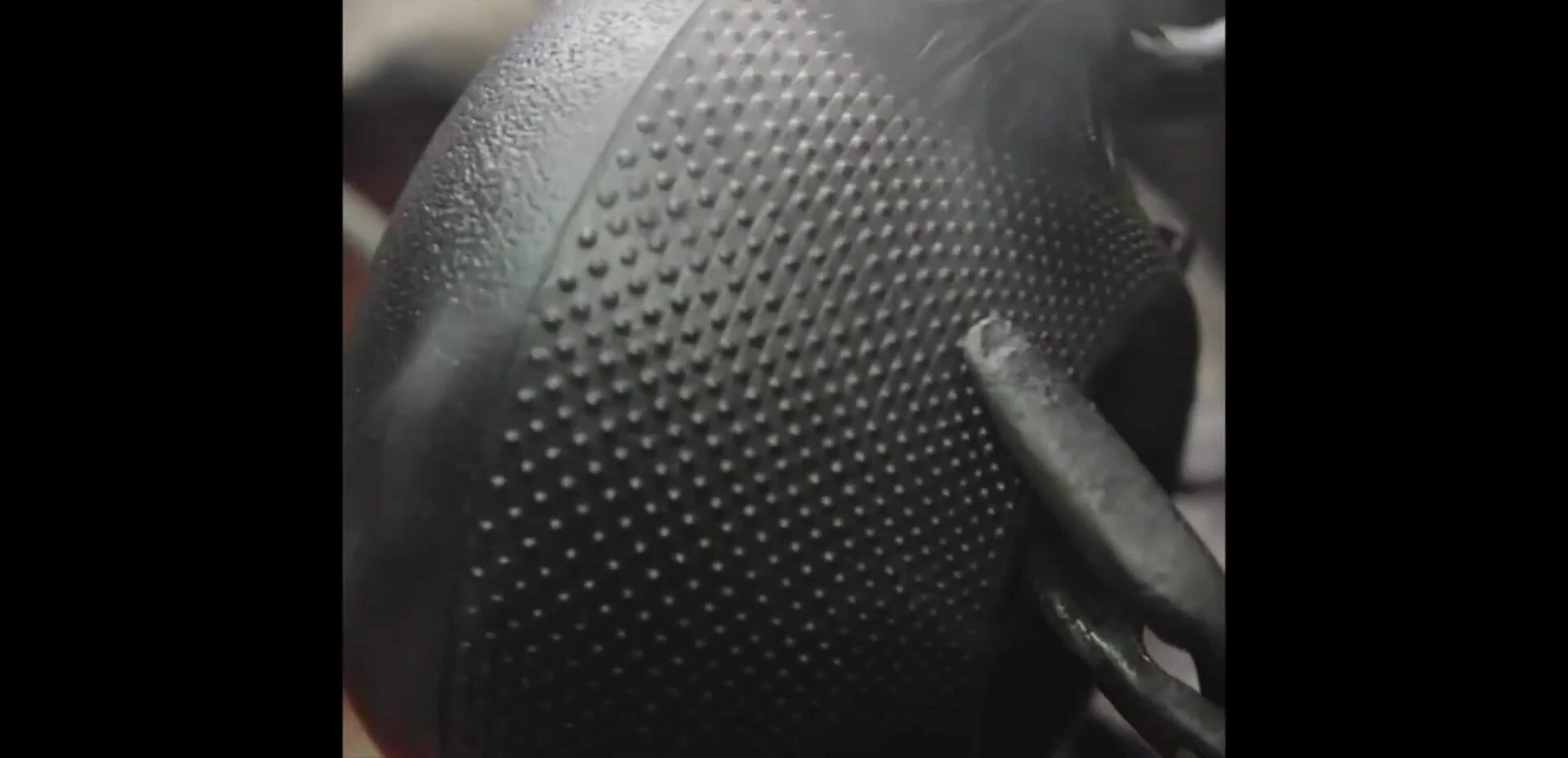 Japanese Tetsubin kettle lacquer application