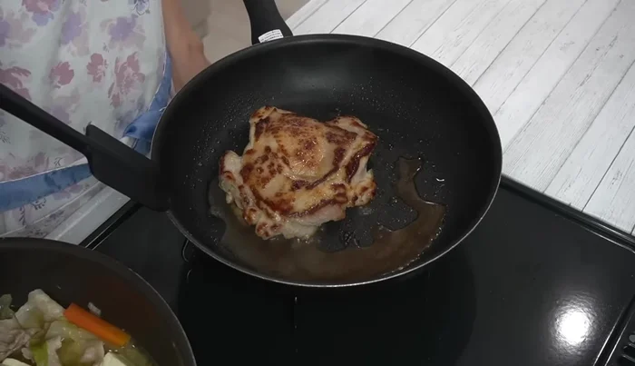 Finish grilling: Turn up the heat slightly, and cook for another minute on each side to evaporate moisture.