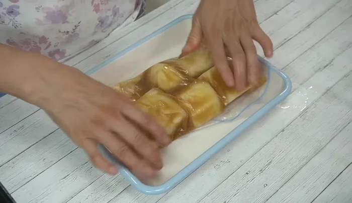 Place the bag on a tray and refrigerate for at least 2 days, turning occasionally.