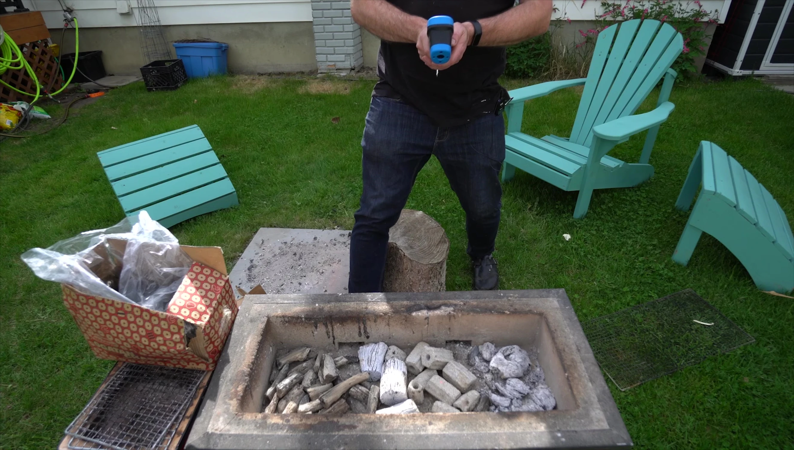 Charcoal types temperature comparison test.