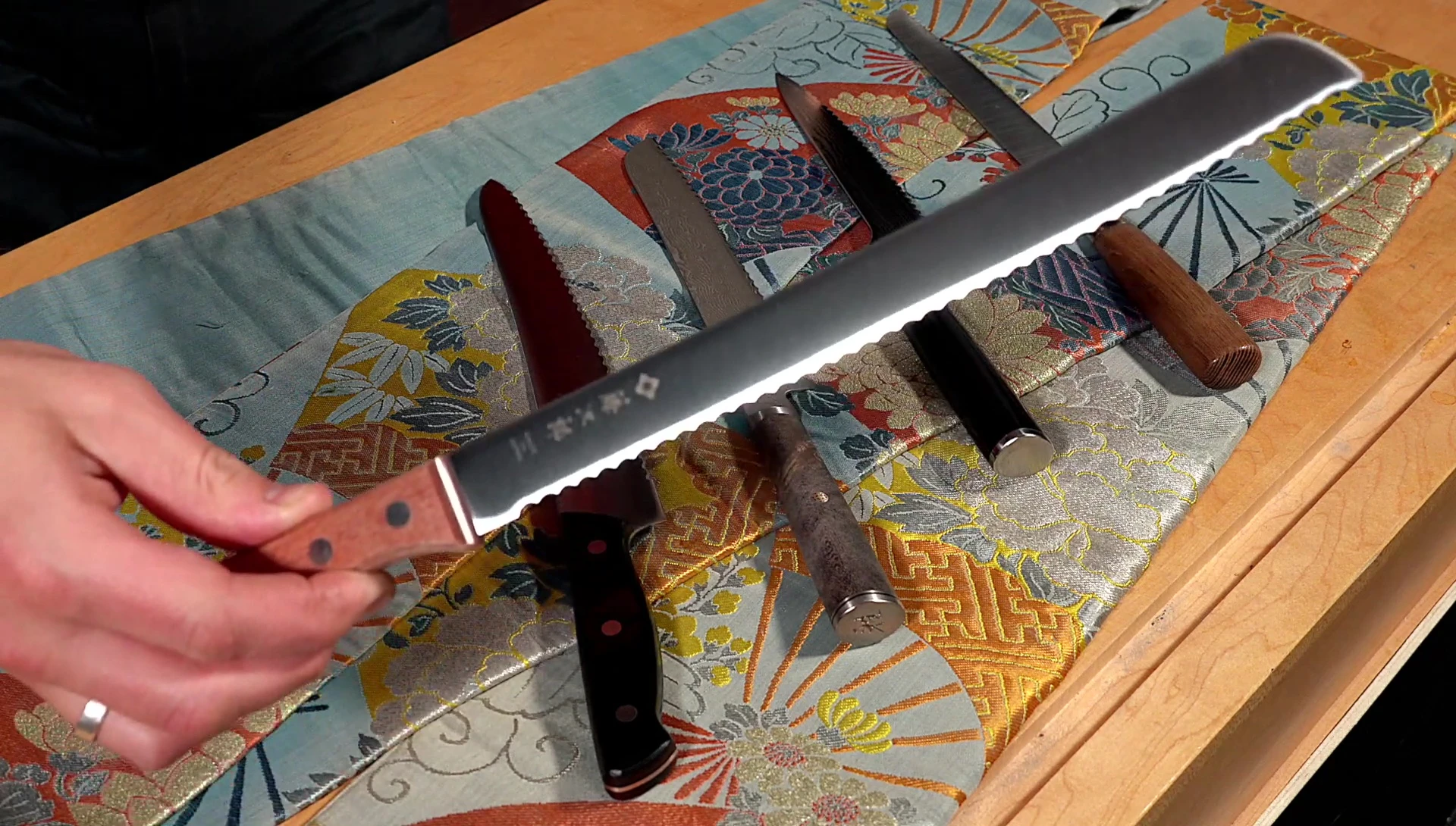 Japanese and traditional bread knives