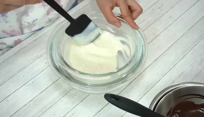 Warm the blended tofu in a hot water bath until it reaches skin temperature.