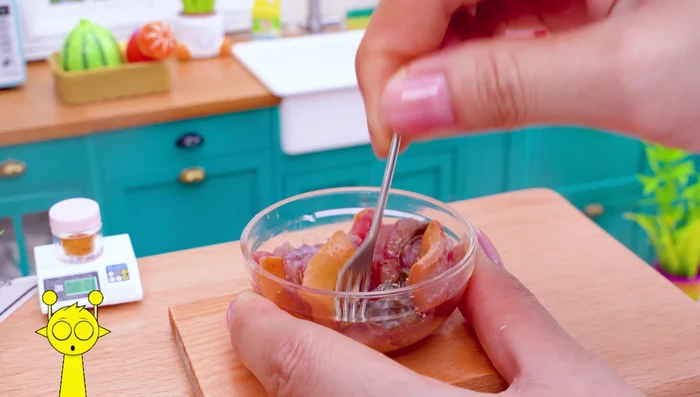 Mix the eel pieces with salt, black pepper, flour, turmeric powder, chili powder, and beer.