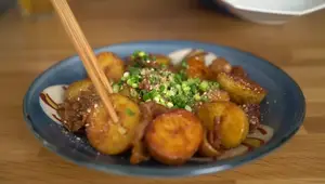 Sweet & Spicy New Potatoes with Pork Belly: Quick & Easy Recipe