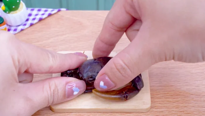 Prepare the crab: Remove the crab shell.