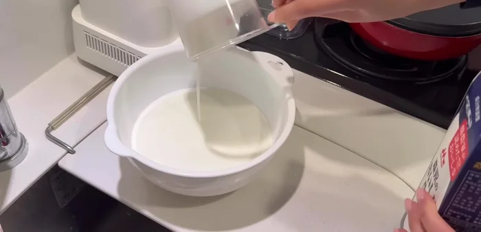 Make strawberry yogurt jelly: Mix 200ml of yogurt with strawberry jam and gelatin dissolved in hot water. Pour into cups and chill for an hour.