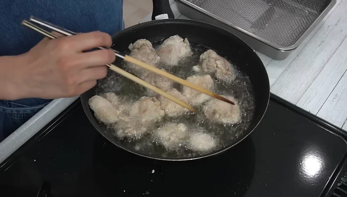 Increase the heat slightly and finish cooking at a high temperature (around 180°C) until golden brown and crispy, flipping occasionally.