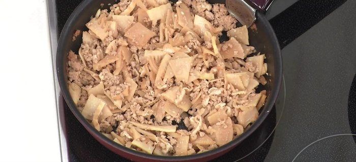 Set aside half of the mixed rice for later use. Mix the other half with cooked rice.