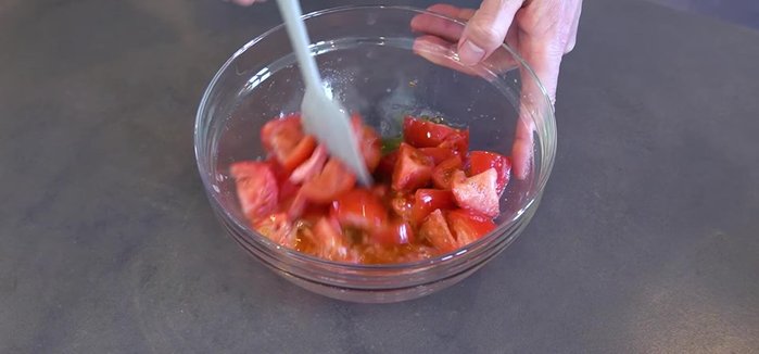 Add minced garlic, olive oil and mix gently.