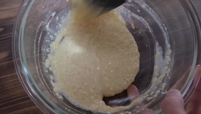 Add the whisked egg to the oatmeal mixture and mix thoroughly until everything is well combined.