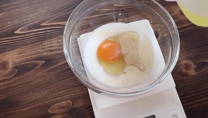 Add oil (3g) for moist texture.
