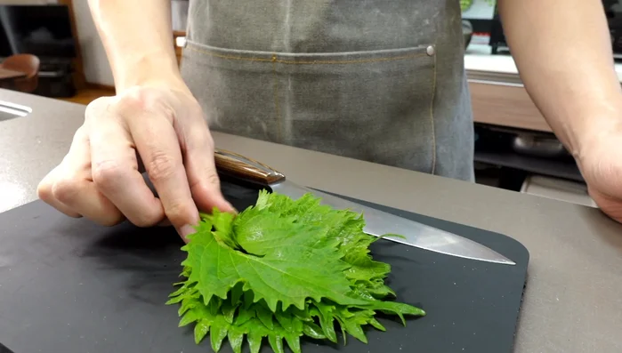 Prepare the Shiso leaves: These are essential for the Myoga miso.