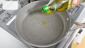 3 Easy Tosa Sweet Pepper Recipes with Sake & Sesame Oil