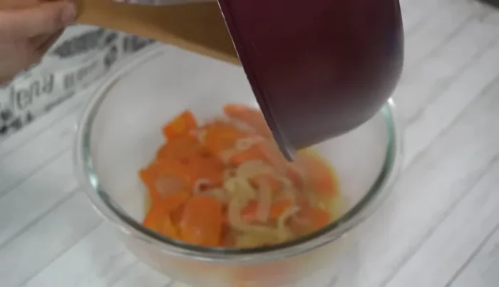 Remove from heat. Transfer to a bowl and blend until smooth using a hand blender or by mashing and sieving.