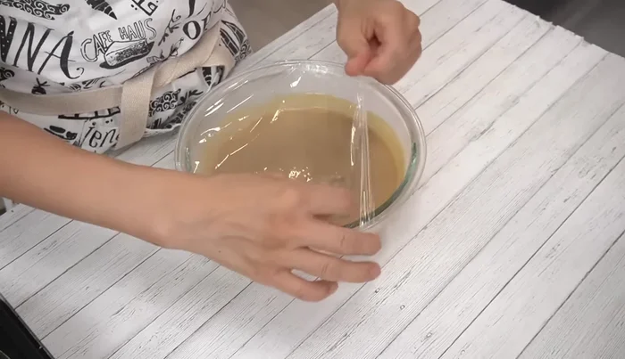 After an hour, remove and mix the batter again.