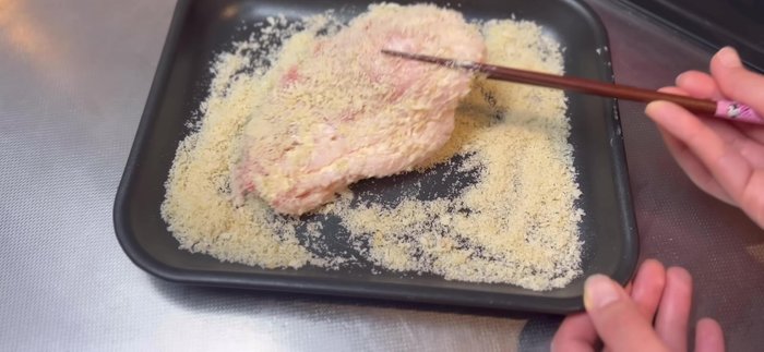 Fry in a small amount of oil until both sides are browned.