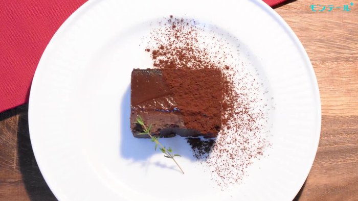 Serve and enjoy your homemade Lingots au Chocolat!