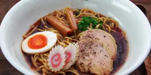 Easy Shoyu Ramen Broth Recipe: 20-Minute Tokyo-Style Ramen
