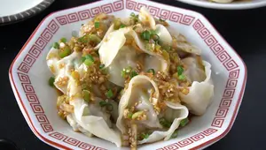 Chewy Boiled Dumplings with Addictive Scallion Sauce