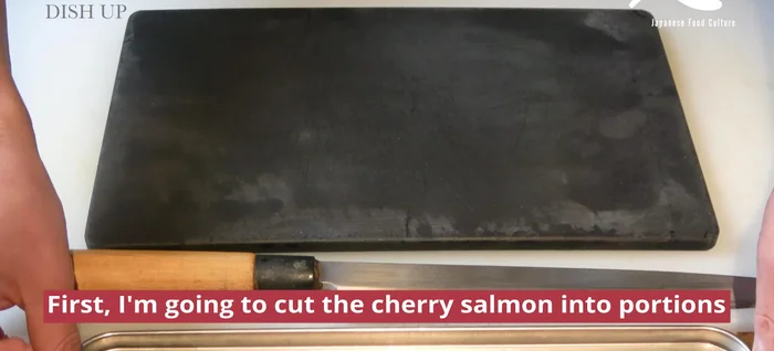 Cut the cherry salmon fillets.