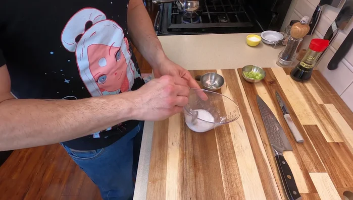 Make the slurry: Mix potato starch and 1 tablespoon of water to create a slurry.