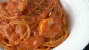 Shrimp Tomato Cream Pasta: One-Pan Creamy Recipe