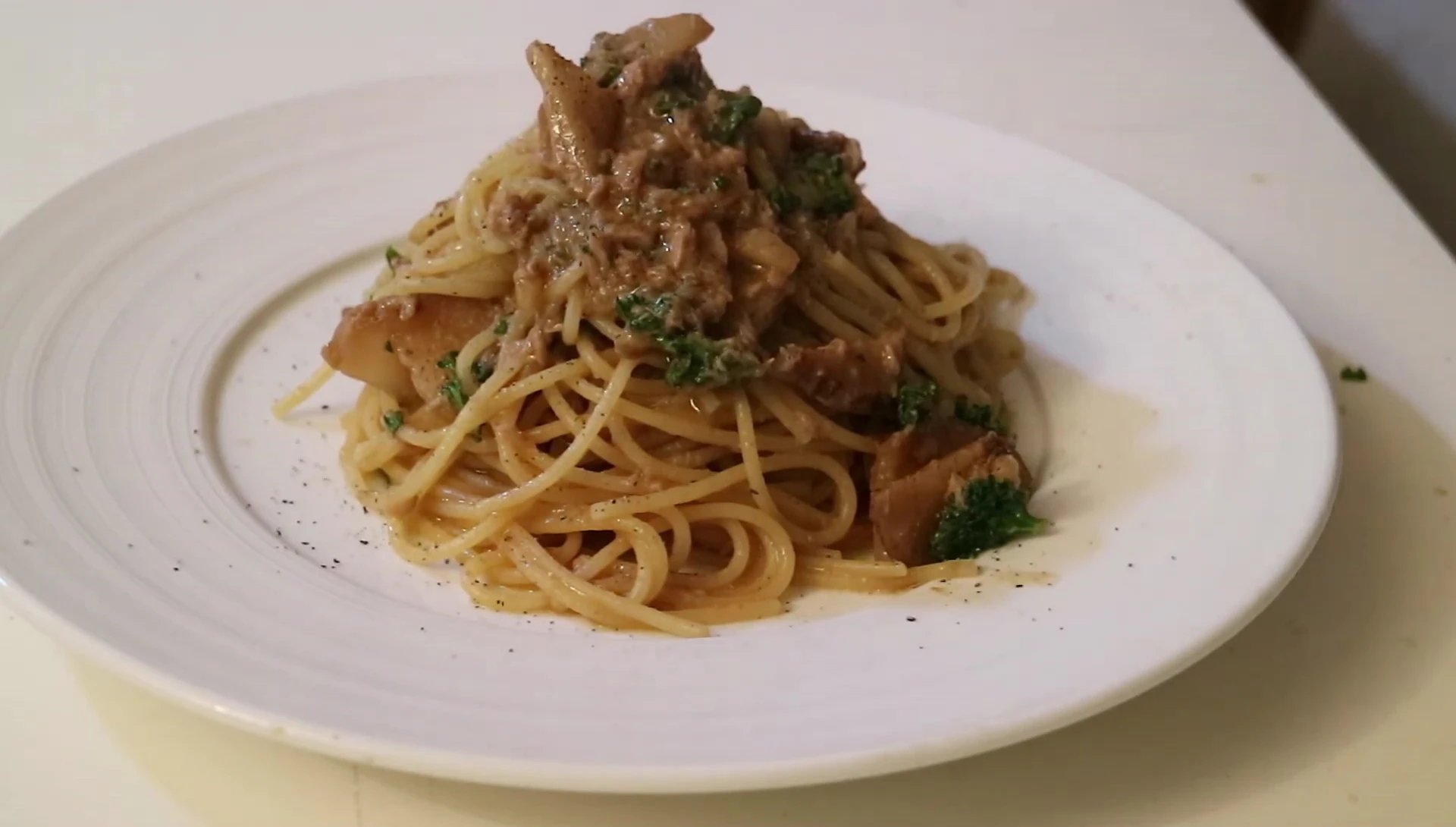 Easy Miso Tuna Pasta with Smoked Daikon Radish: A Japanese-Style Recipe