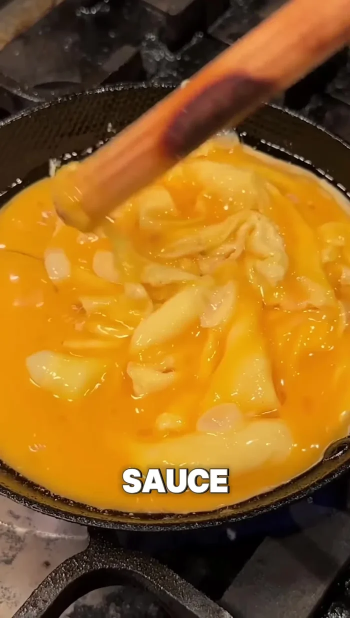 Drench the katsudon in sweet and savory soy sauce. (57.28)
