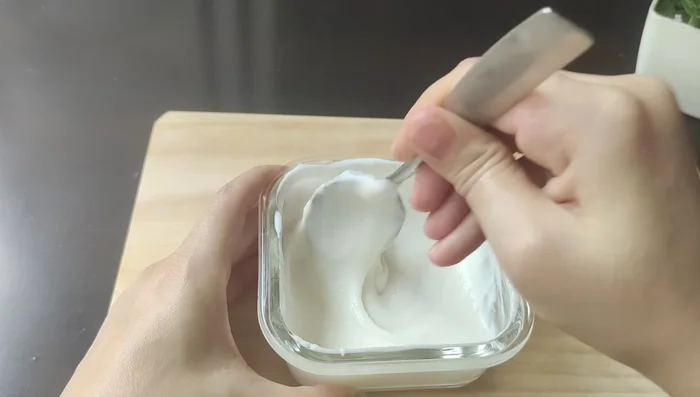 Store the cream in an airtight, dry container in the refrigerator for up to two weeks.