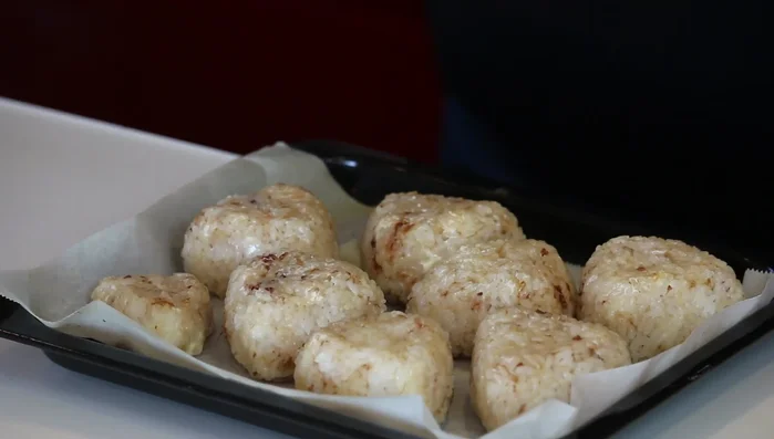 Bake in the oven at 250°C (482°F) for 15 minutes, or until golden brown and the cheese is melted and bubbly.