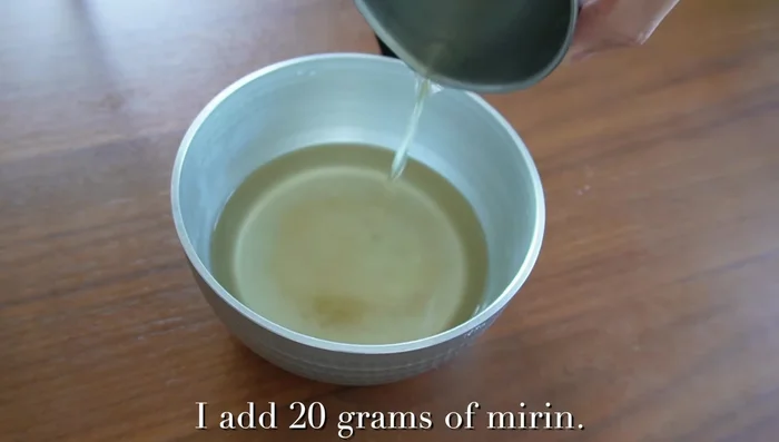 Prepare Nasu Yakibitashi sauce: Combine Dashi, mirin, and soy sauce, heat until boiling, then cool (376.96).