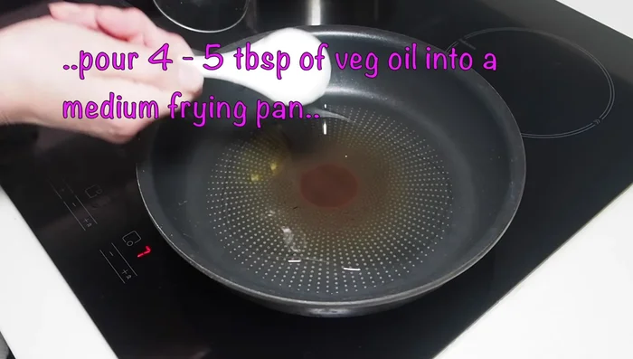 Shallow fry the gyoza: Pour 4-5 tablespoons of vegetable oil into a hot frying pan. Fry the gyoza in batches for about 3 minutes per side, adding more oil if needed. Fry until golden brown.