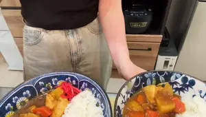 Easy Peasy Japanese Curry Rice (Karē Raisu) Recipe!