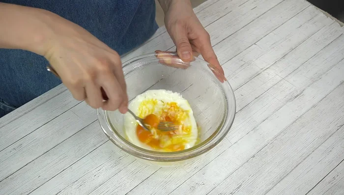 While still warm, add sugar and mix well until dissolved. Let cool, covering with a paper towel to prevent drying.