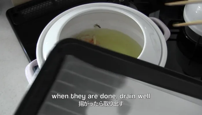 Drain the kakiage well once cooked.