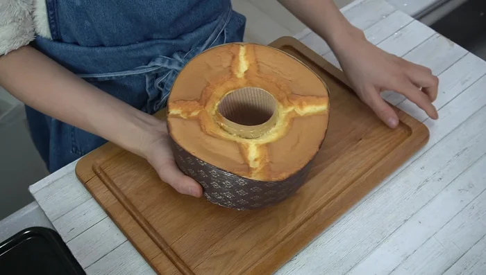 Once cooled, remove the cake from the mold and enjoy!