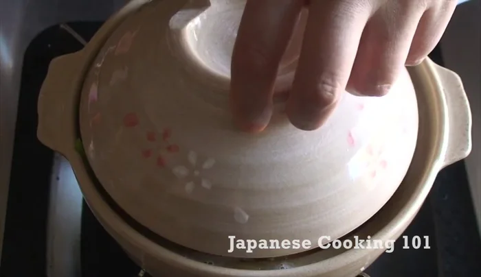 Close the lid and cook for about 5 minutes.
