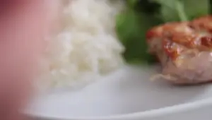 Crispy Skin Chicken with Special Tomato Sauce: A Summer Recipe