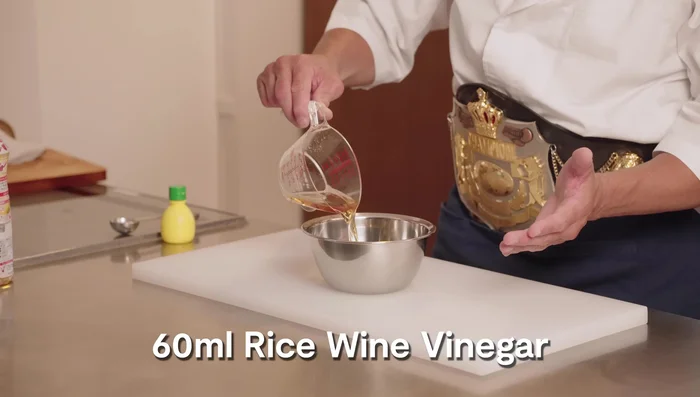 Prepare the Ponzu sauce: Combine soy sauce, rice wine vinegar, mirin, lemon juice, and dashi powder (optional) in a bowl. Mix well and taste.