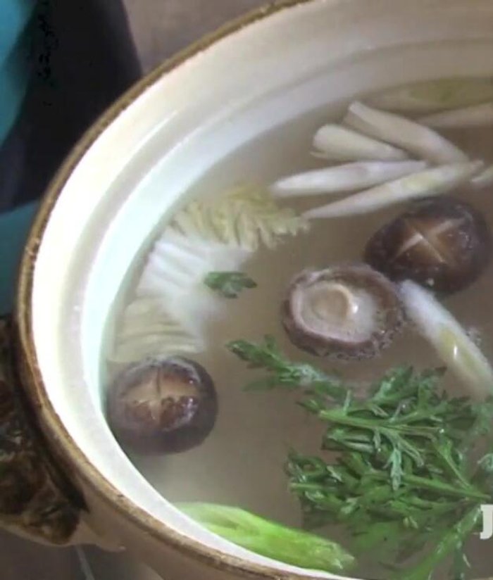 Serve: Dip the cooked beef in the sesame (or ponzu) sauce and eat immediately.
