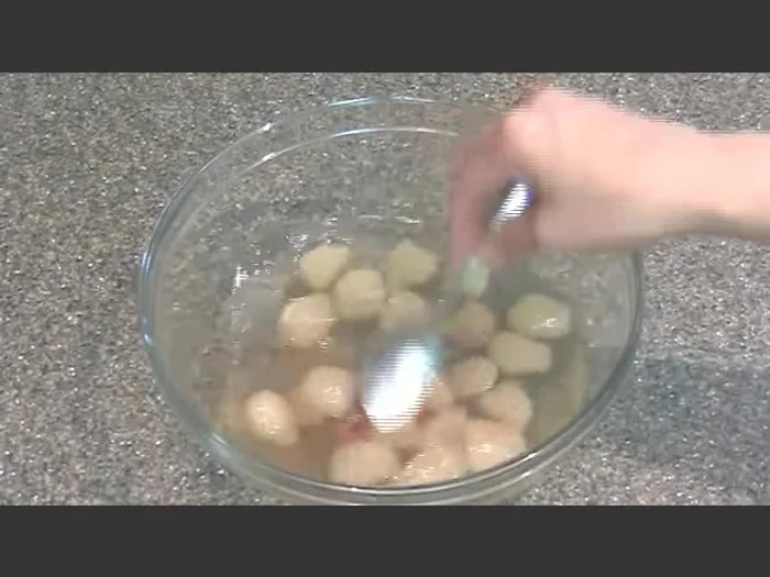 Mix well to combine all ingredients.